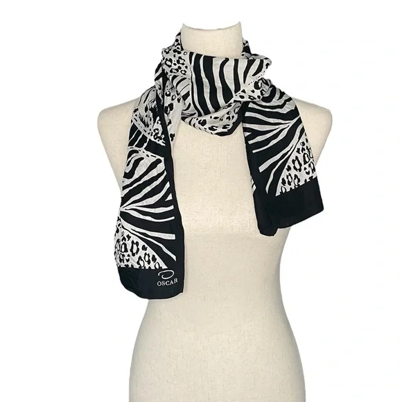 Oscar De La Renta Vintage Silk Scarf Animal print zebra leopard black white - Picture 10 of 10